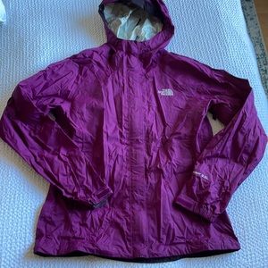 North face hyvent 2.5L jacket - size S